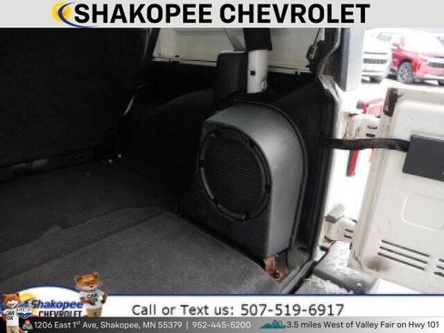 Used 2010 Jeep Wrangler Unlimited Rubicon image 11