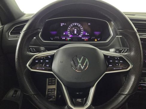 Used 2024 Volkswagen Tiguan SE R-Line AWD/4WD image 16