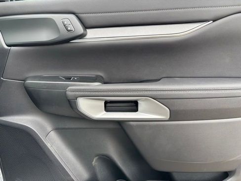 New 2025 Ford Ranger Lariat w/ FX4 Off-Road Package image 23