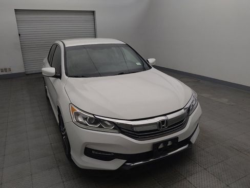Used 2017 Honda Accord Sport Special Edition image 14
