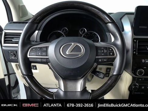 Used 2023 Lexus GX 460 Luxury image 10