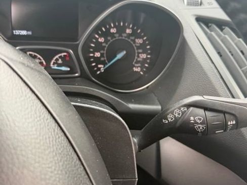 Used 2018 Ford Escape SEL w/ Ford Safe & Smart Package AWD/4WD image 6
