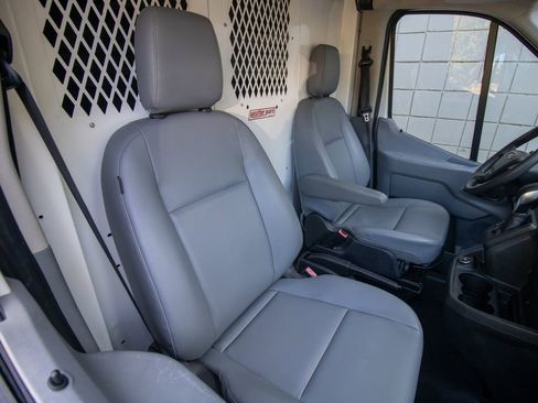 Used 2017 Ford Transit 250 148 Medium Roof image 15