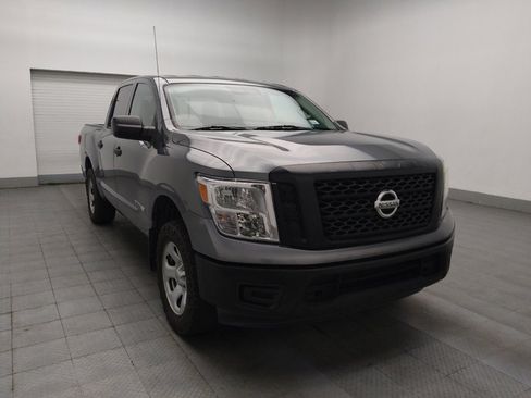 Used 2017 Nissan Titan S RWD image 13