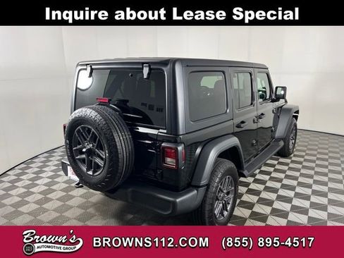 Used 2026 Jeep Wrangler Sport S image 7