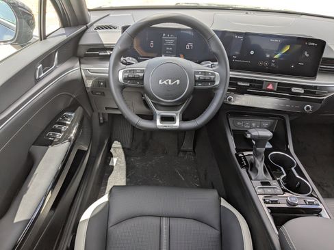New 2026 Kia K5 GT-Line FWD image 17