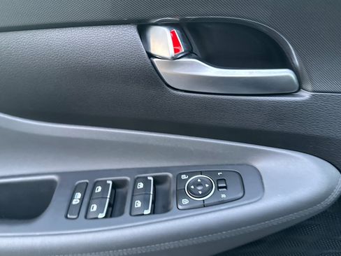 Used 2023 Hyundai Santa Fe Blue image 10