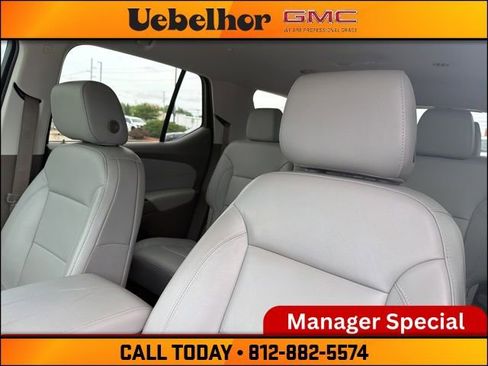 Used 2021 Chevrolet Traverse LT AWD/4WD image 26