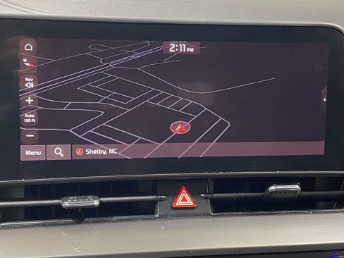 Used 2023 Kia Sportage EX image 28