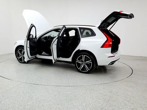 Used 2021 Volvo XC60 T8 R-Design w/ Advanced Package image 12