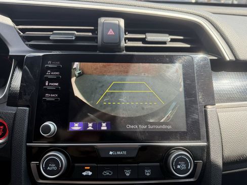 Used 2019 Honda Civic Sport image 11