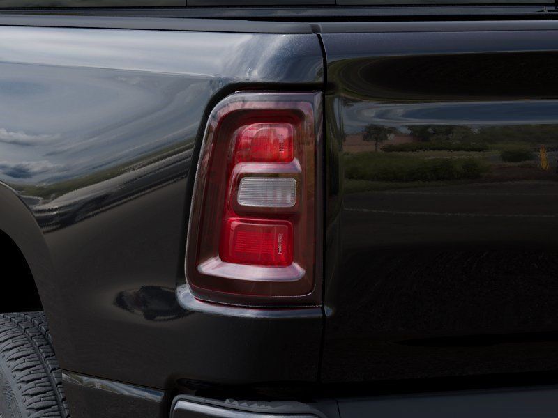 New 2026 RAM 1500 Express AWD/4WD image 5