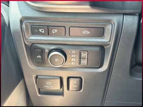 Used 2022 Ford F150 Platinum w/ Equipment Group 701A High AWD/4WD image 28