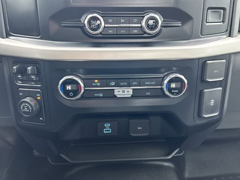 Certified 2021 Ford F150 XLT w/ Equipment Group 301A Mid image 18