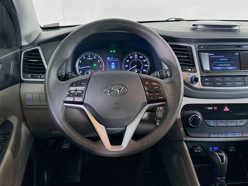 Used 2017 Hyundai Tucson SE w/ SE Popular Package 02 FWD image 17