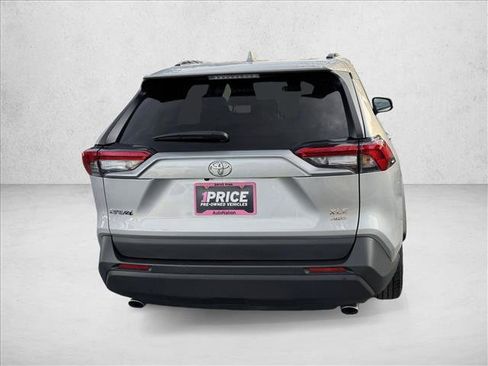 Used 2024 Toyota RAV4 XLE image 6