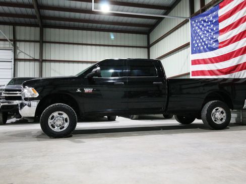 Used 2012 RAM 3500 ST w/ Chrome Appearance Group AWD/4WD image 5