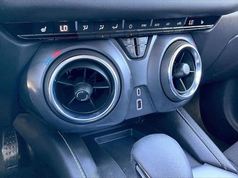 Used 2023 Chevrolet Blazer LT w/ Convenience Package image 24