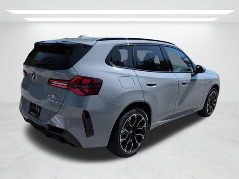 New 2026 BMW X3 xDrive30i w/ Premium Package AWD/4WD image 4