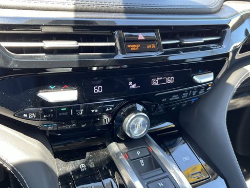 Certified 2023 Acura MDX SH-AWD w/ Advance Package image 22
