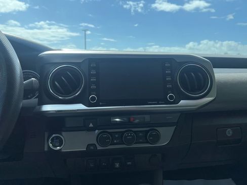 Used 2023 Toyota Tacoma SR5 RWD image 18