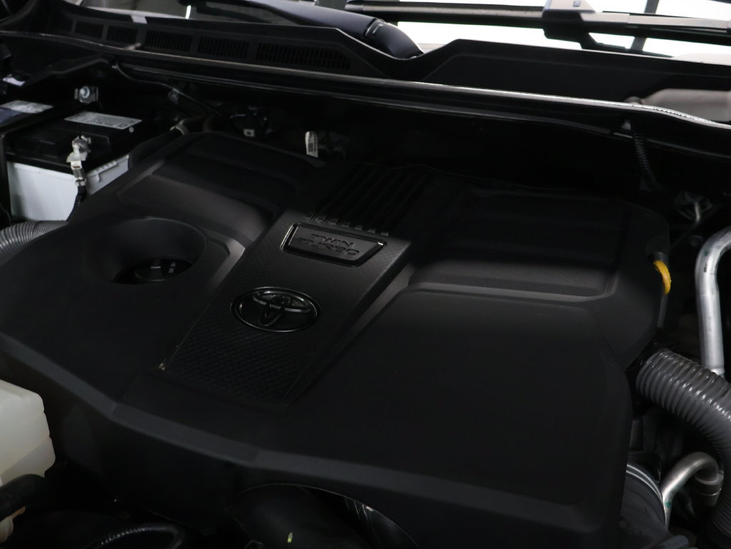Used 2023 Toyota Tundra Limited AWD/4WD image 25