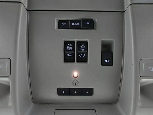 Used 2017 GMC Sierra 2500 Denali AWD/4WD image 35