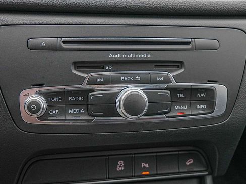 Used 2018 Audi Q3 2.0T Premium image 19