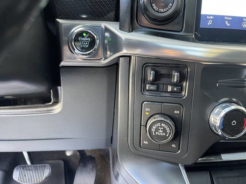 Used 2022 Ford F150 Raptor w/ Raptor 37 Performance Package AWD/4WD image 45