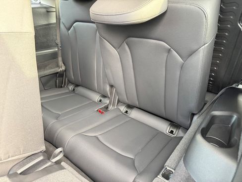 Certified 2023 Audi Q7 3.0T Premium Plus image 19