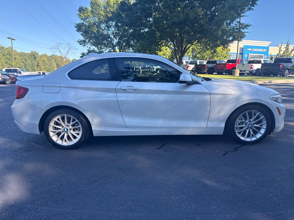 Used 2015 BMW 228i xDrive Coupe AWD/4WD image 4