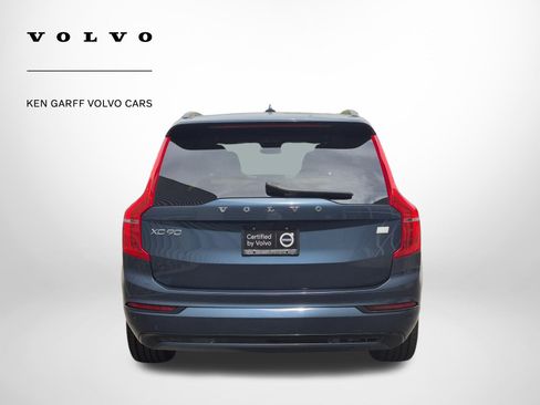 Used 2023 Volvo XC90 T8 Ultimate AWD/4WD image 4