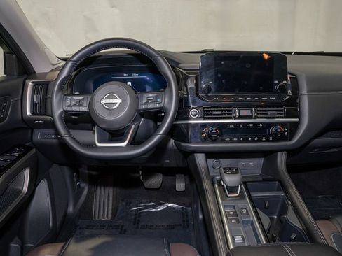 Certified 2024 Nissan Pathfinder Platinum w/ Cargo Package image 2