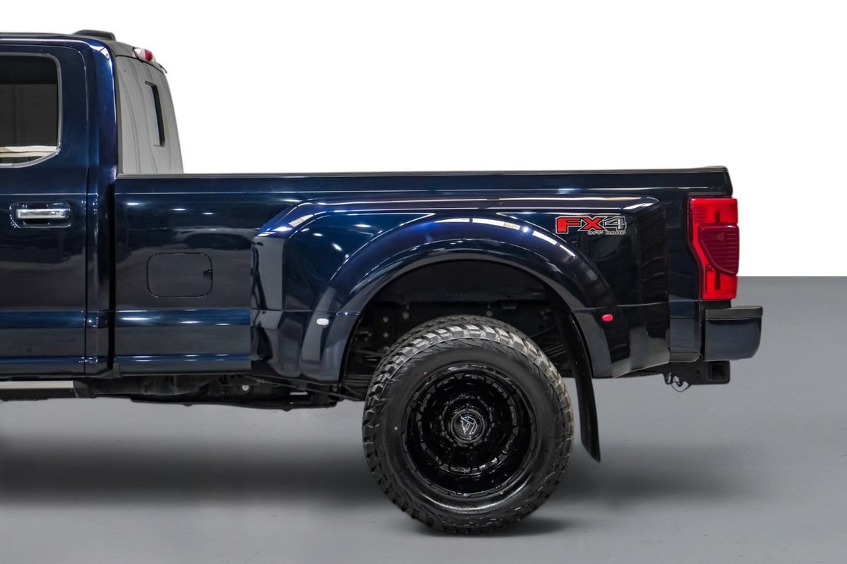 Used 2022 Ford F450 Platinum w/ FX4 Off-Road Package AWD/4WD image 12