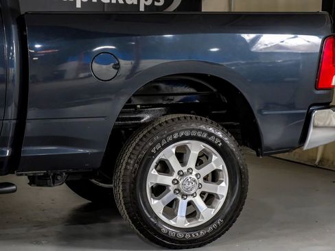 Used 2017 RAM 2500 SLT AWD/4WD image 13