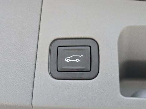 New 2026 Cadillac XT5 Premium Luxury image 7