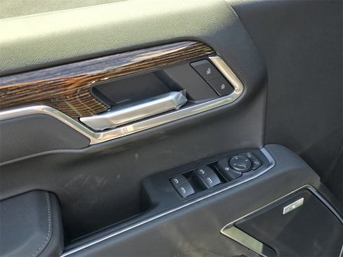 New 2026 GMC Sierra 1500 Elevation w/ Elevation Premium Package image 12