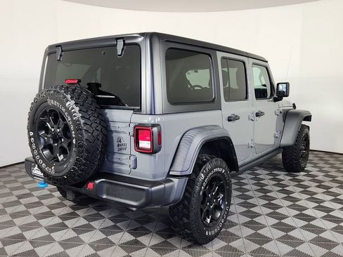Used 2023 Jeep Wrangler Unlimited image 3