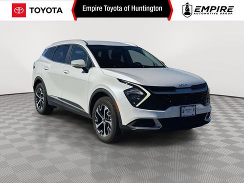 Used 2023 Kia Sportage EX image 1