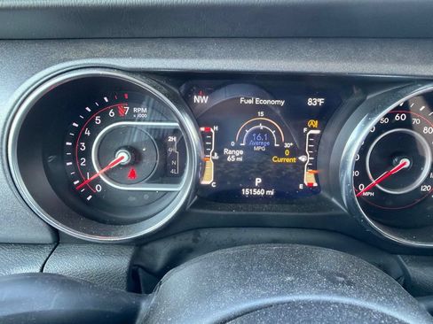 Used 2022 Jeep Gladiator Mojave w/ Safety Group AWD/4WD image 10