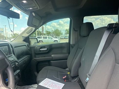 Used 2021 Chevrolet Silverado 1500 Custom image 18