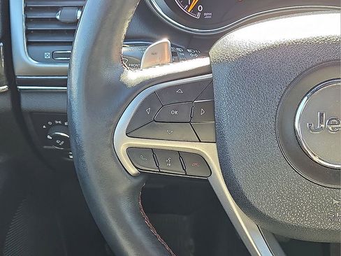 Used 2017 Jeep Grand Cherokee Trailhawk w/ Trailhawk Luxury Group image 21