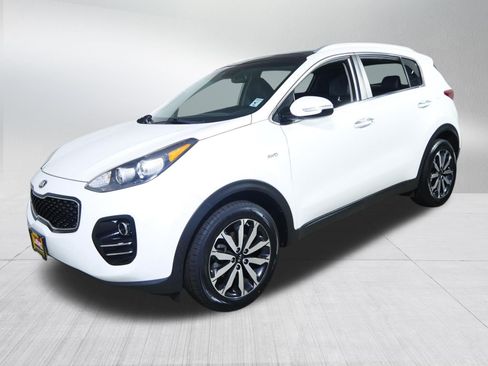 Used 2017 Kia Sportage EX w/ EX Premium Package AWD/4WD image 3