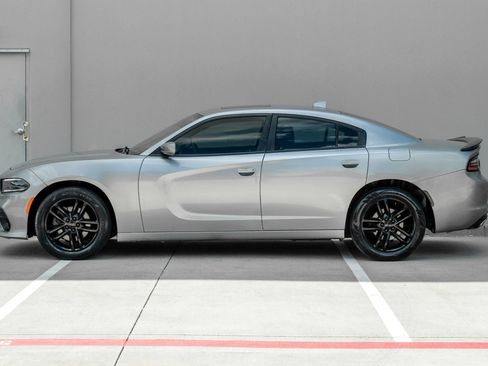 Used 2018 Dodge Charger GT AWD/4WD image 16