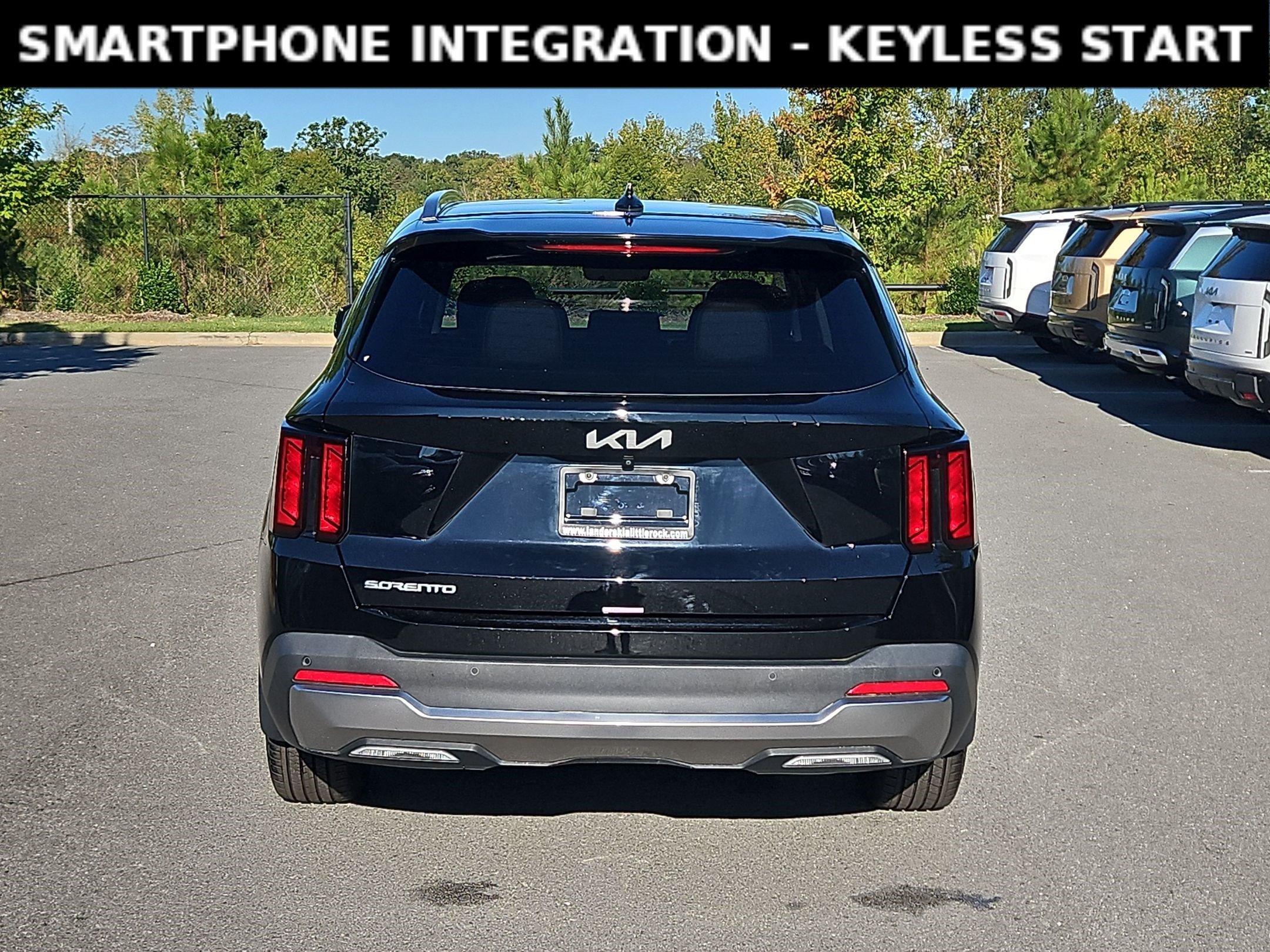 Used 2025 Kia Sorento S w/ Panoramic Sunroof Package FWD image 6