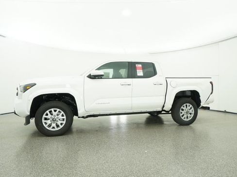 New 2025 Toyota Tacoma SR5 image 45