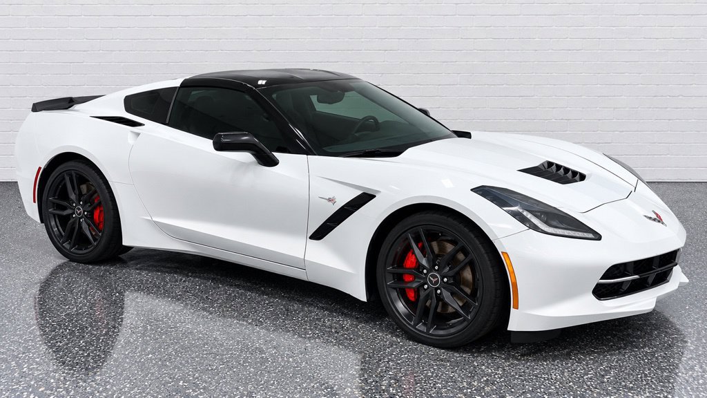 Used 2014 Chevrolet Corvette Stingray Coupe w/ 2LT Preferred Equipment Group RWD image 3