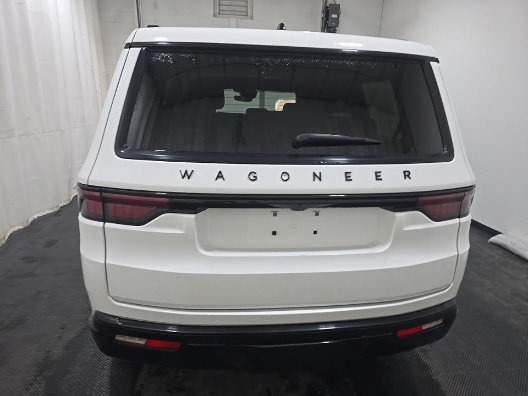 Used 2024 Jeep Wagoneer Series II AWD/4WD image 4