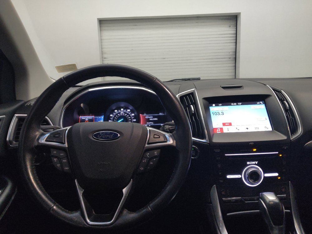 Used 2017 Ford Edge Titanium w/ Technology Package FWD image 22