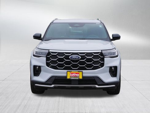 Used 2025 Ford Explorer Platinum w/ LUX Leather Package AWD/4WD image 2